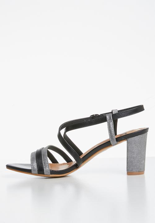 Butterfly Feet - Irsina heel - black
