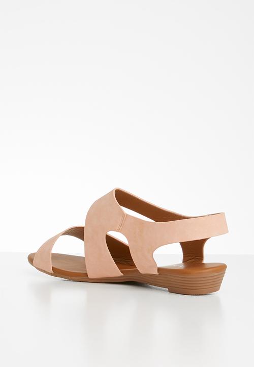 Butterfly Feet - Faux leather low wedge sandal - pink