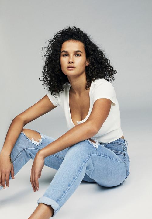 Cotton On - Stretch stonewash mom jeans - blue 