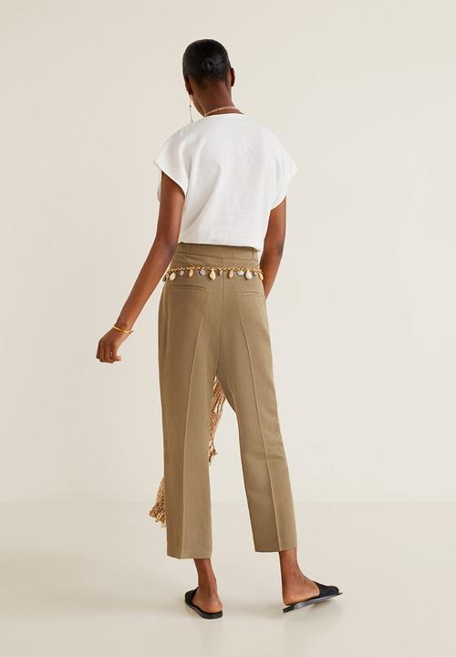 MANGO - Blouse with delicate button detail - white 