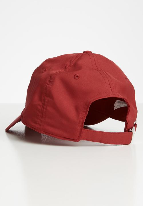 Nike - Nike cap metal swoosh - red