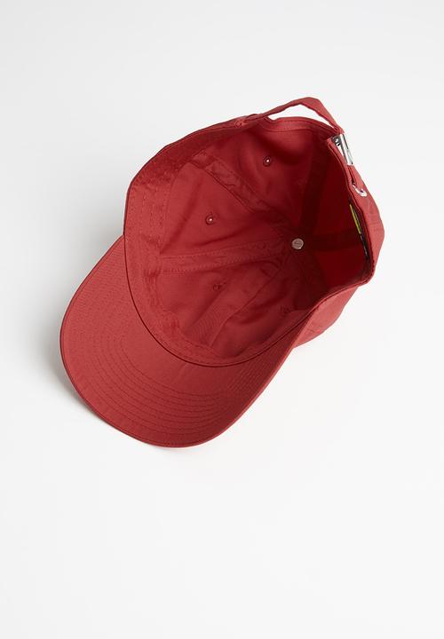 Nike - Nike cap metal swoosh - red