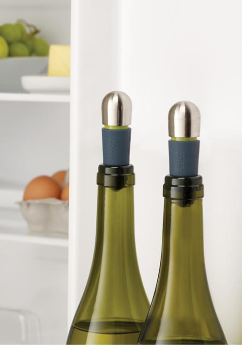 Joseph Joseph - Barwise™ twist-lock wine stoppers - blue