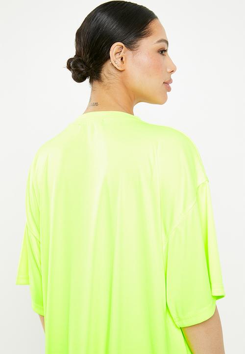 Missguided - Oversized short sleeve fluorescent nevada T-shirt dress - green