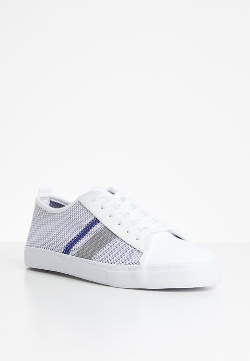 Call It Spring - Otsamo - white