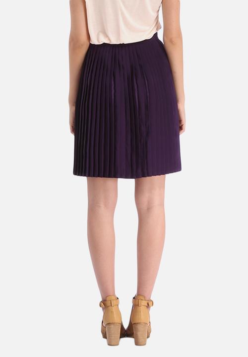 American Apparel - Pleated Skirt
