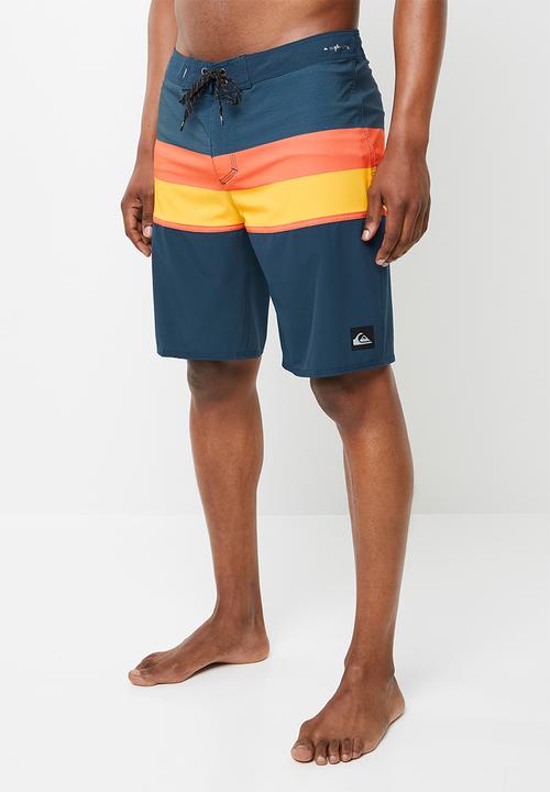 quiksilver swimwear