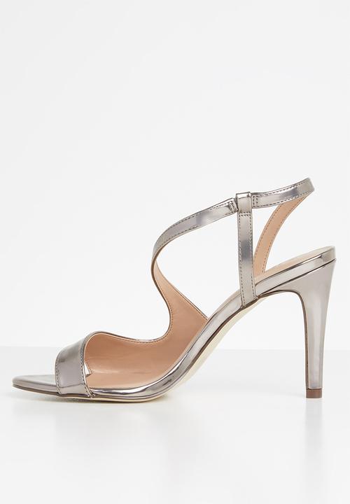 Call It Spring - Mikale heel - metallic
