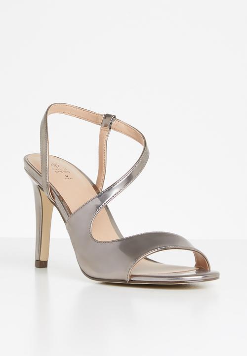 Call It Spring - Mikale heel - metallic