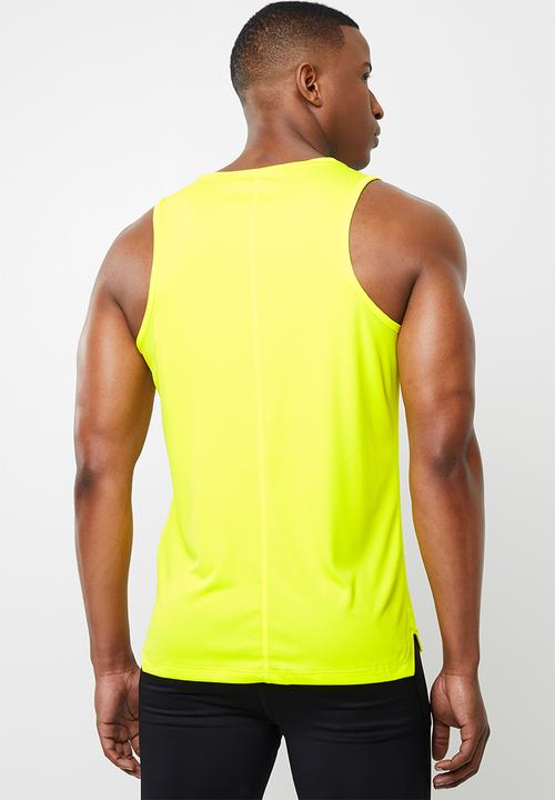 ASICS - Silver singlet vest - yellow