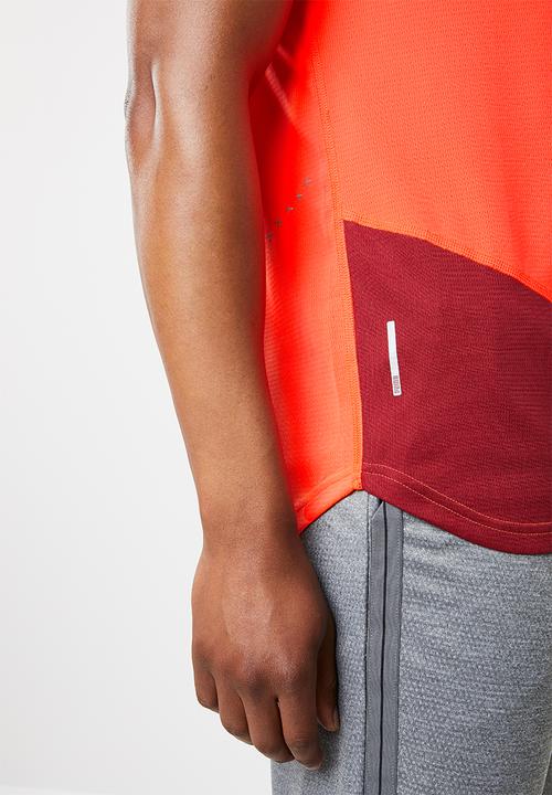 PUMA - Ignite singlet top - orange 