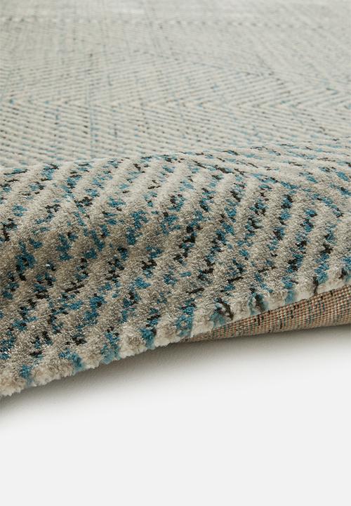 Sixth Floor - Arrow antique trend rug - grey & cream