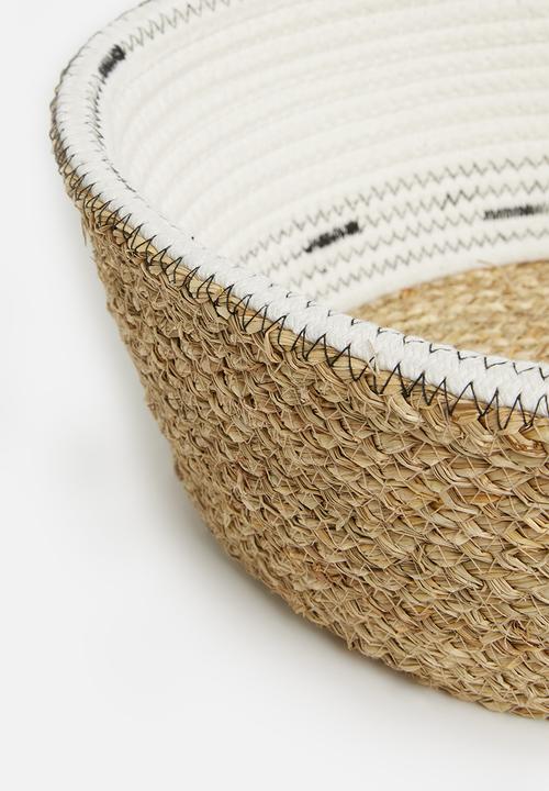 Sixth Floor - combo belly basket - beige & white
