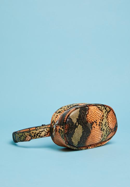 Superbalist - Boxed round belt bag - multi