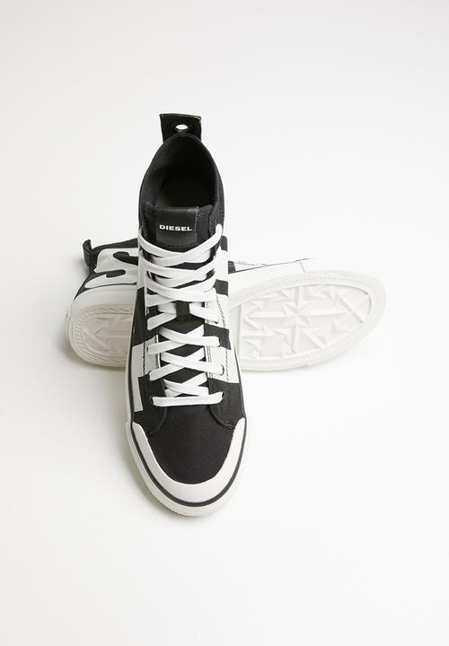 Diesel  - S-astico mc - black & star white