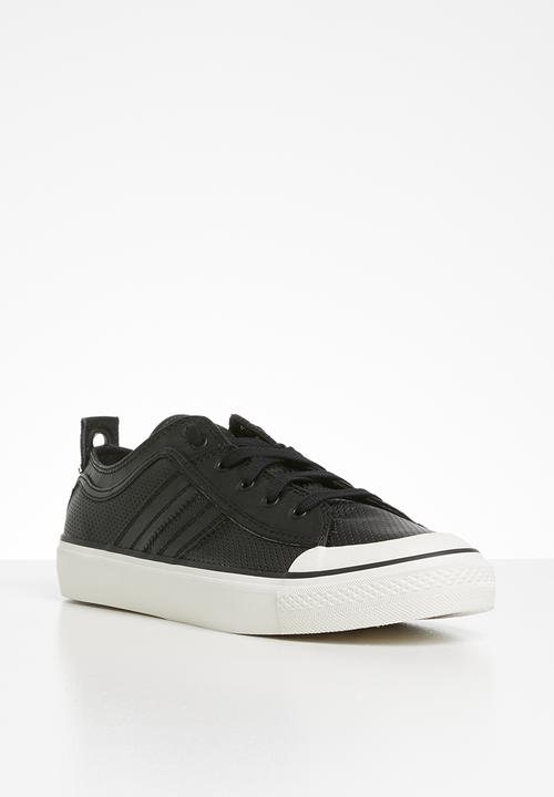 Diesel  - S-astico low logo - black