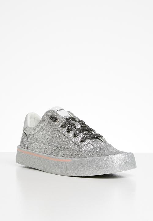 Diesel  - S-flip low w - silver