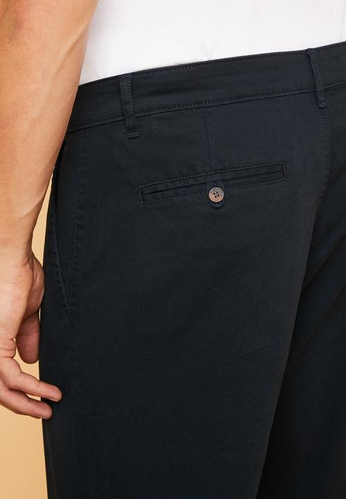 Superbalist - Pleated tapered chino - navy