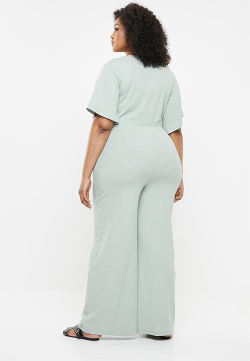Missguided - Curve V-neck wide leg rib jumpsuit - green 