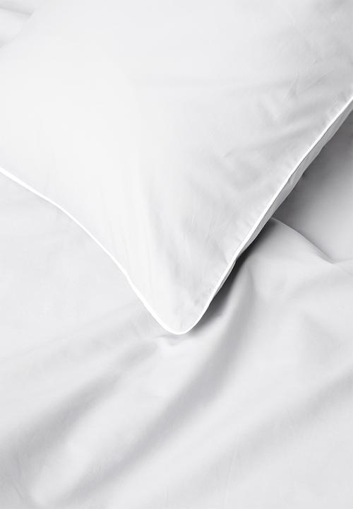Sixth Floor - Cloudy duvet cover set - light grey
