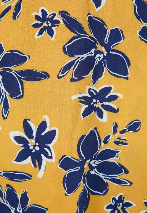 Superbalist - Grown on sleeve button thru blouse - yellow & blue