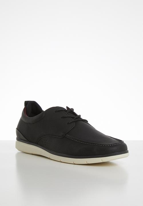 Call It Spring - Nelsonn - black
