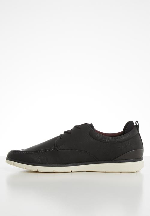 Call It Spring - Nelsonn - black