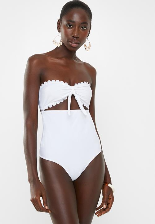 Brave Soul - Sally one piece - white