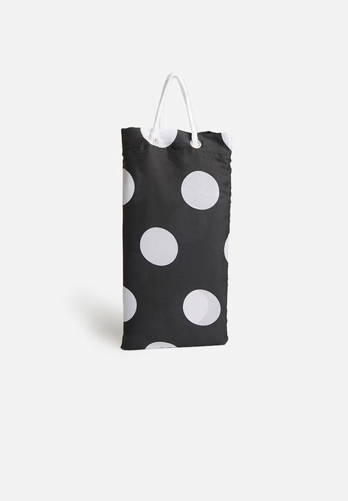 Bathroom Solutions - Polkadot shower curtain - black/white