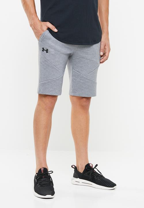 shorts under sweatpants