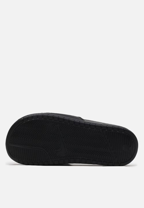 Nike - Benassi "just do it"