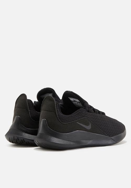 Nike - Viale - Triple Black