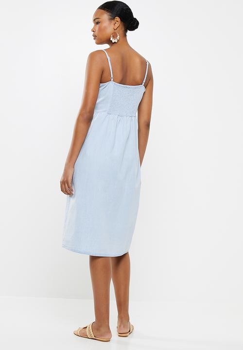 Cotton On - Woven beth button front midi dress - blue 