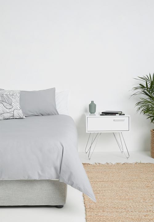 Sixth Floor - 200TC reversible cotton duvet set - grey/white