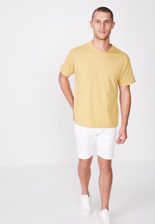 Cotton On - Essential skate tee - yellow