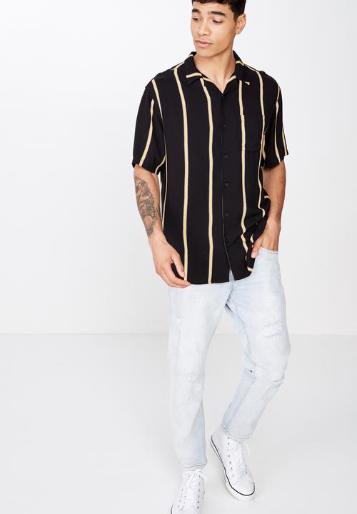 Cotton On - Festival short sleeve shirt - black & yellow