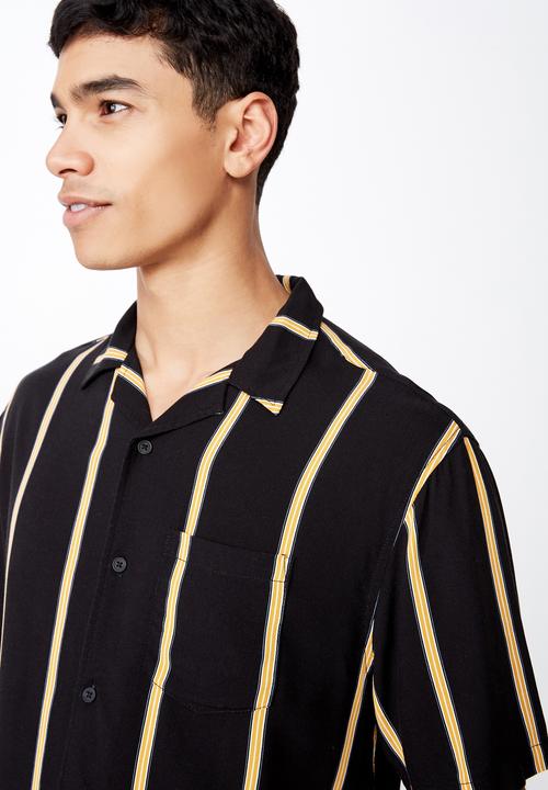 Cotton On - Festival short sleeve shirt - black & yellow