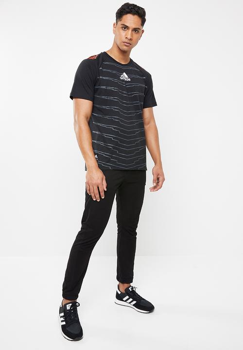 adidas Performance - Graphic short sleeve tee - black