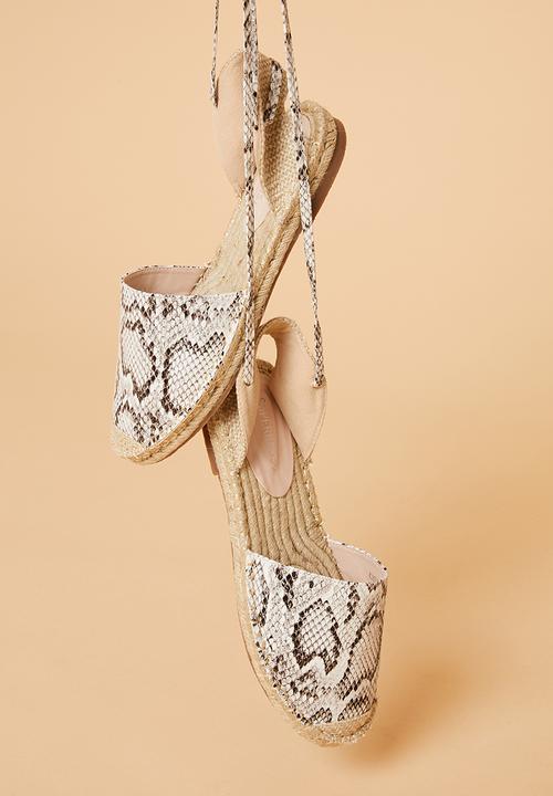 Superbalist - Casey espadrille pump - black & white