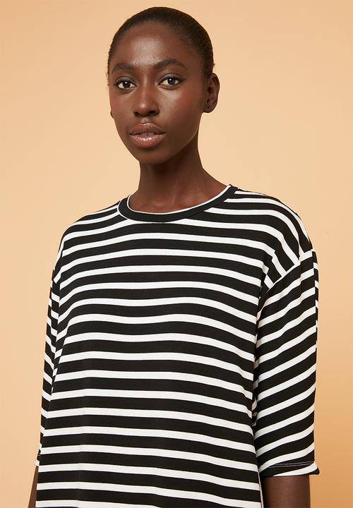 Superbalist - Relaxed tee dress - black & white