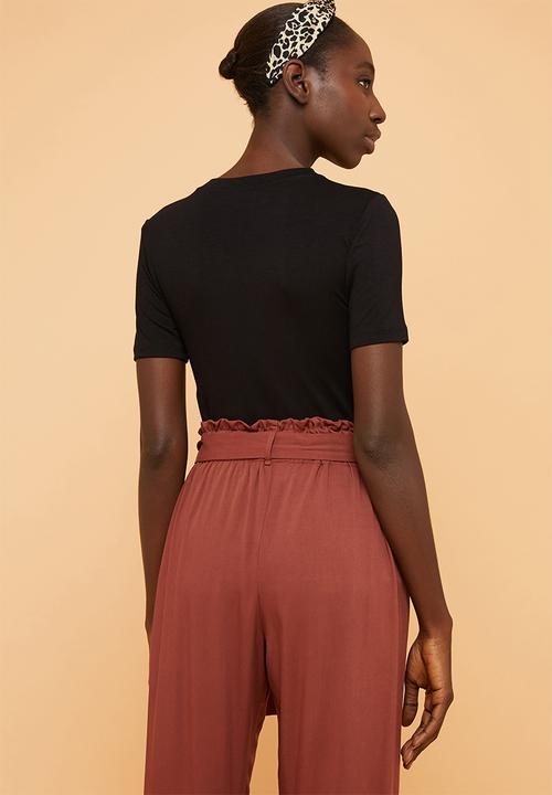Superbalist - Soft fitted tee - black