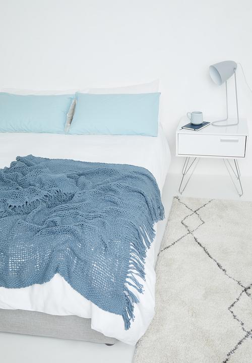 H&S - Knit throw - light blue