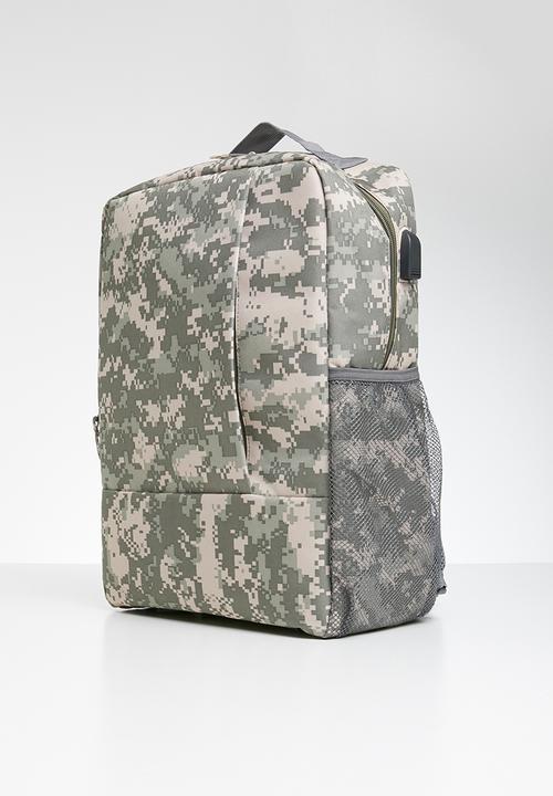 Escape Society - Outdoor camera backpack - beige & khaki green 