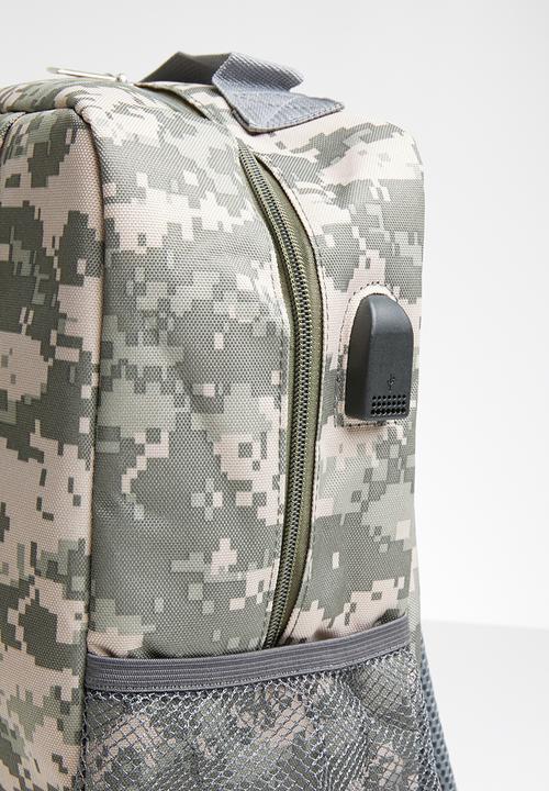 Escape Society - Outdoor camera backpack - beige & khaki green 