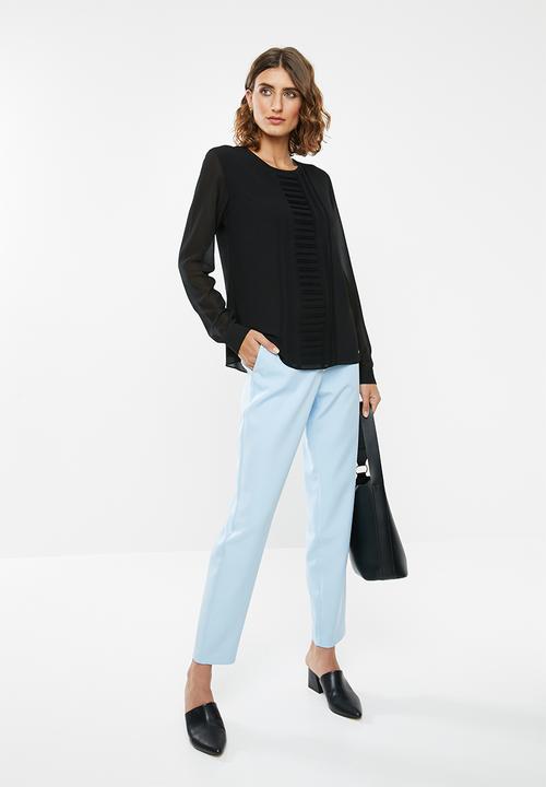 POLO - Sam long sleeve close front blouse - black