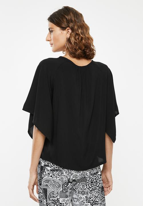 edit - Volume sleeve blouse - black