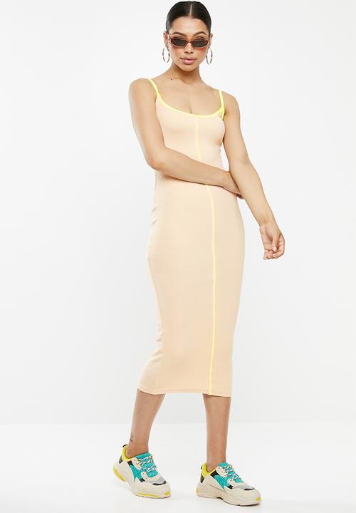 Missguided - Ribbed contrast piping midi dress - beige & green