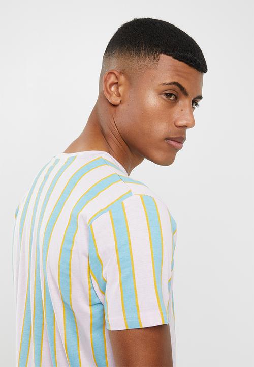 Brave Soul - Fake news printed short sleeve tee - multi 
