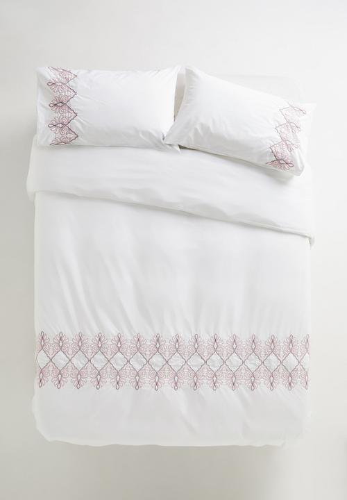 Sixth Floor - Phoenix embroidered cotton duvet set - white/multi