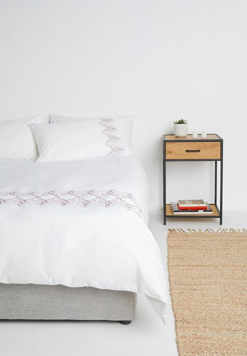 Sixth Floor - Phoenix embroidered cotton duvet set - white/multi